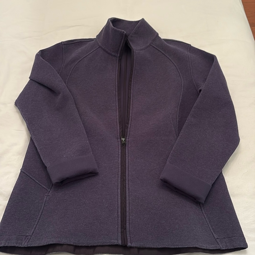 LULU LEMON ZIP UP, navy, size 12